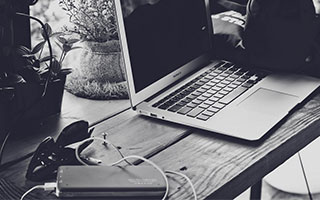 韦德最新网址-布朗尼这脚步有点意思，布朗尼脚多大