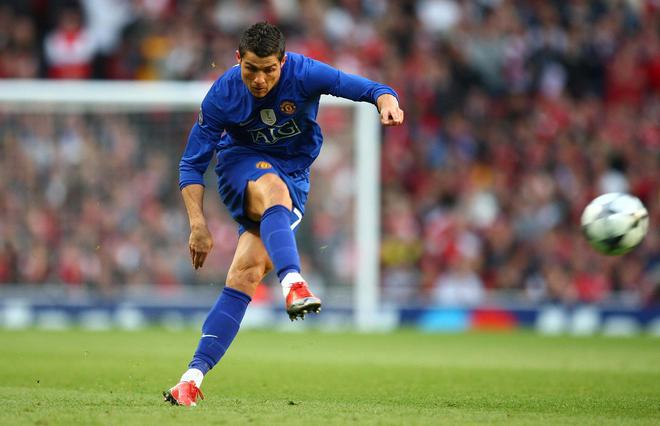 韦德体育平台官网-关于尤文图斯击败曼联，C罗关键一球助球队取胜的信息