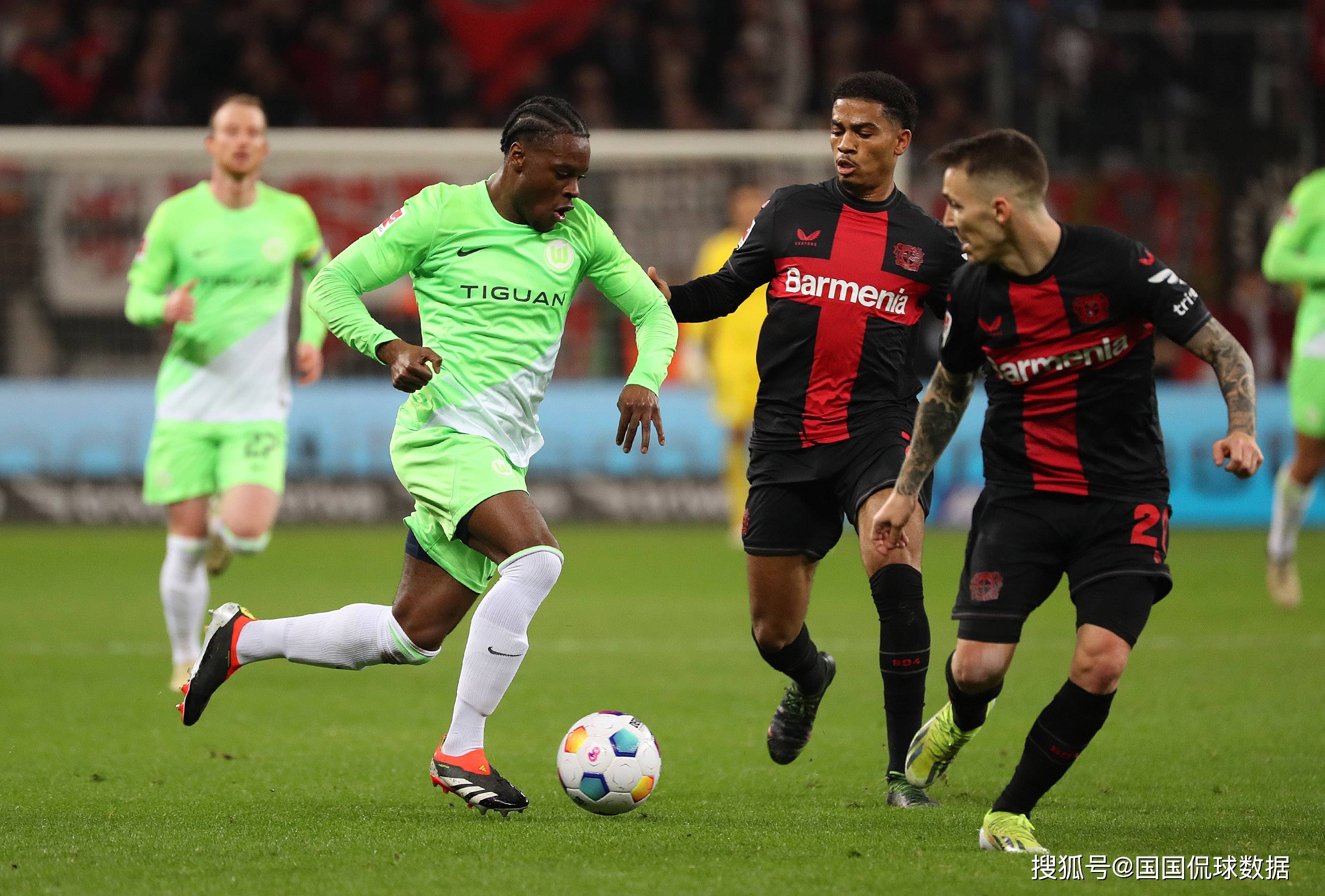 韦德体育官网-沃尔夫斯堡表现抢眼，成为夺冠热门的简单介绍