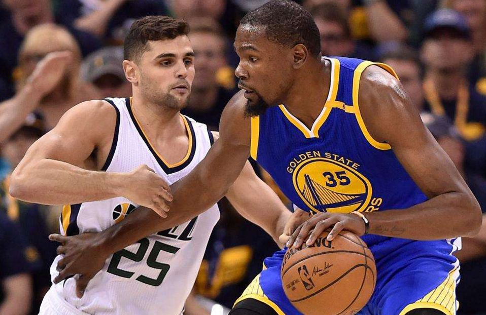 韦德体育平台官网-绿军客场惜败，遭连续两场失利